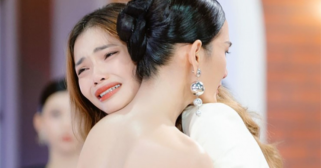 Anh Thư gây tranh cãi khi loại cháu gái Trang Nhung trước thềm chung kết “The Face Vietnam”