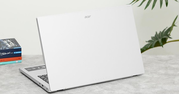 Acer và Thế Giới Di Động nhả vía cho tân sinh viên, laptop học tập - văn phòng chỉ còn chưa đến 9 triệu