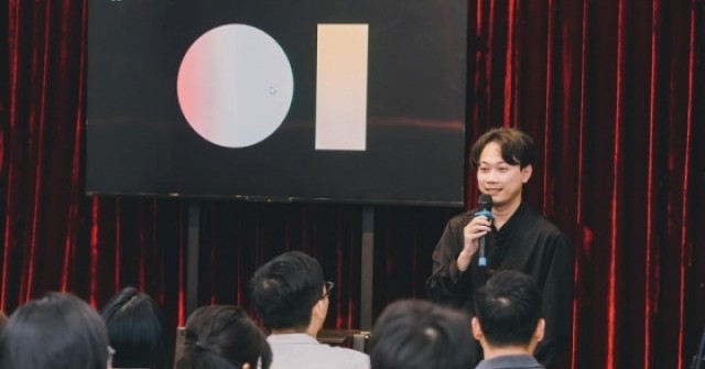 Vào đời không có bằng đại học