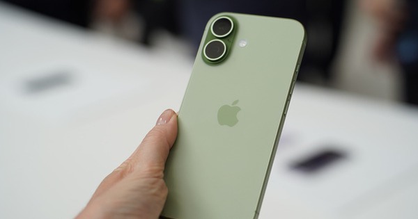 Với 7 nâng cấp này, đây mới là chiếc iPhone đáng xuống tiền nhất lúc này