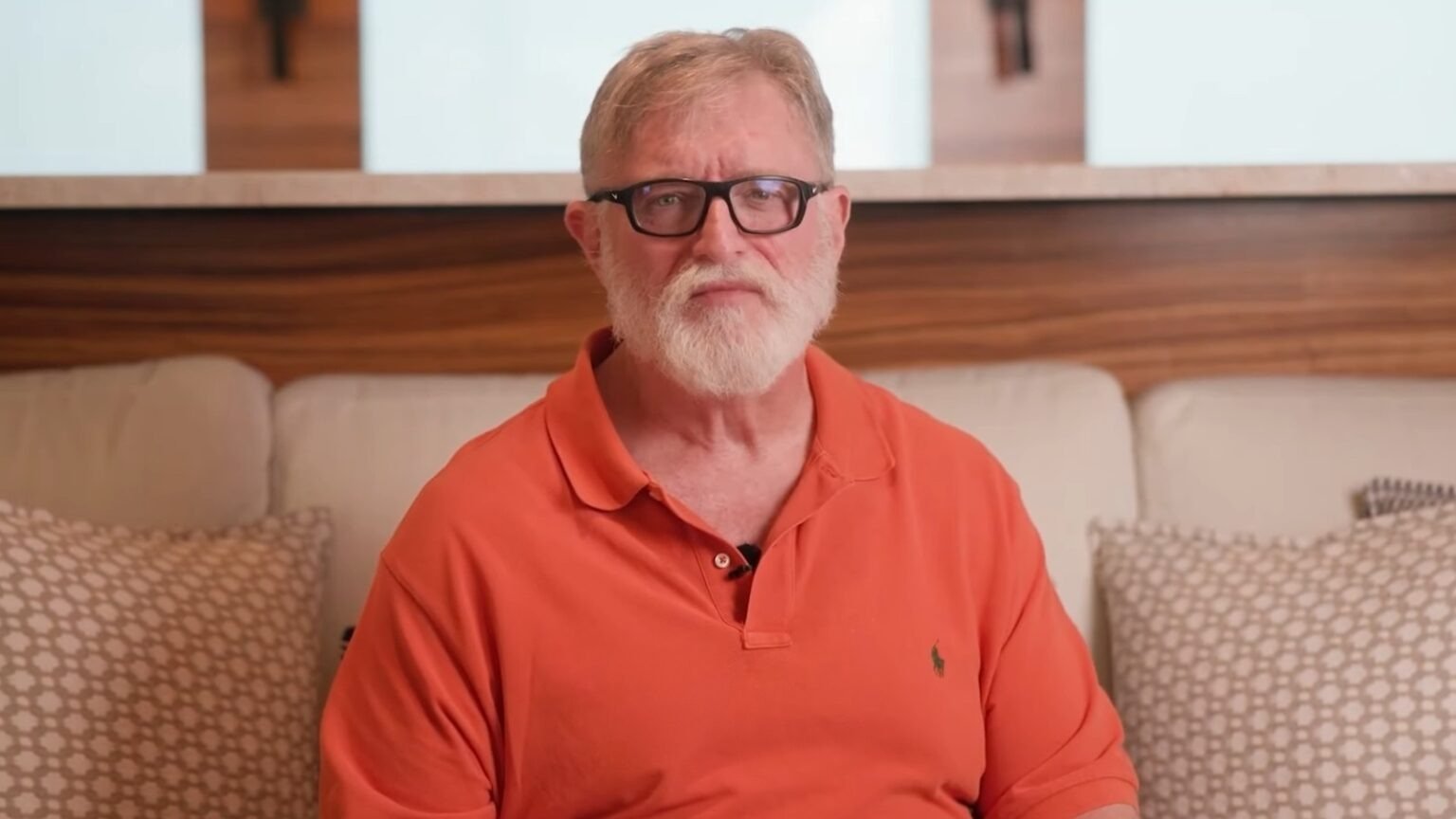 Gabe Newell tiết lộ vẫn chơi Dota 2 mỗi ngày, bất chấp cộng đồng “toxic"