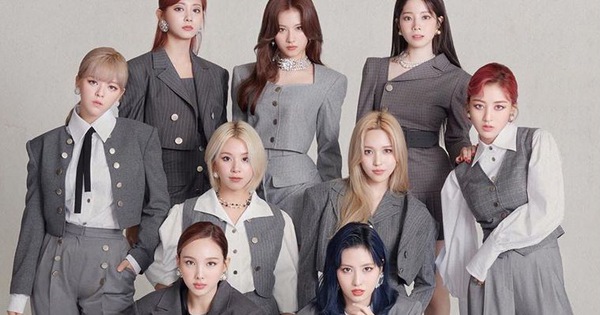 TWICE khiến netizen 