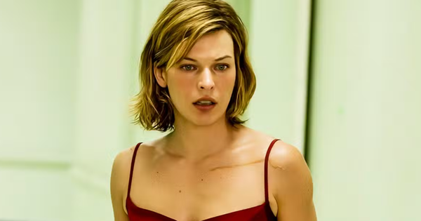 Không nhận ra nữ thần bốc lửa của Resident Evil sau 23 năm