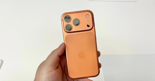 Nếu phát hiện lỗi trên iPhone, liên hệ ngay Apple 
