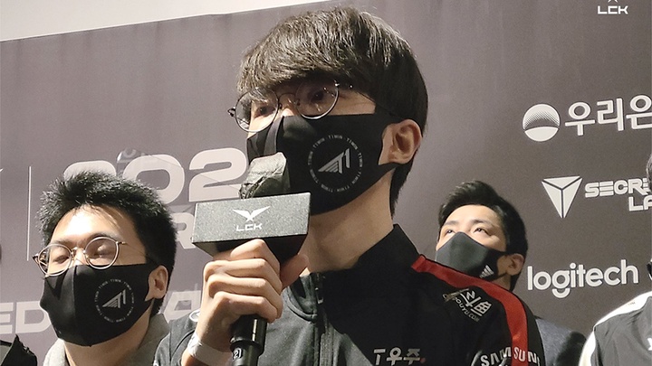 T1 Faker: 