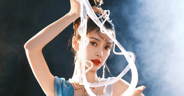 Phát hiện nhân vật cấp cao mở đường cho Angelababy comeback hậu ồn ào liên quan đến Lisa, lộ thế lực hậu thuẫn 