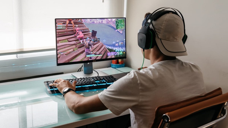 Hãng Epic Games cam kết vung tiền đầu tư cho Esports