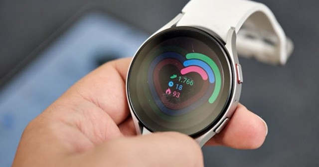 Samsung muốn đồng hồ Galaxy Watch có thiết kế giống Apple Watch