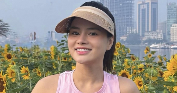 Vũ Thu Phương lấy lại tinh thần sau khi ly hôn chồng doanh nhân