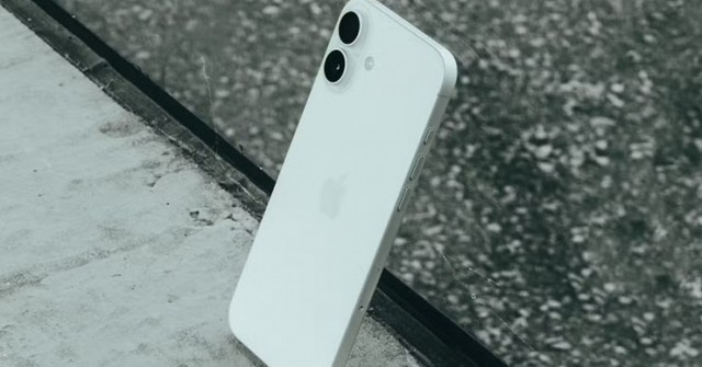 Ba mẫu iPhone vừa mạnh mẽ, hiện đại mà lại rẻ tiền cho mọi người
