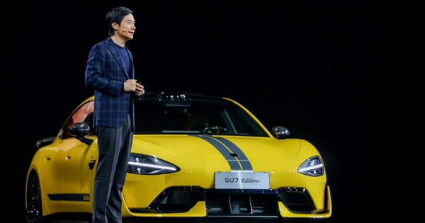 Từng năng nổ trên MXH, CEO Xiaomi Lôi Quân giờ đây suy sụp hoàn toàn: Cả tháng không đăng bài nào, thừa nhận "đây là khoảng thời gian khó khăn nhất"