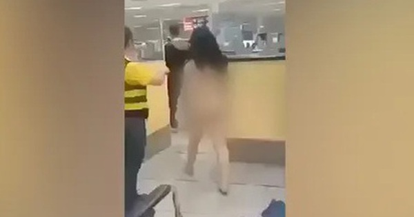 Nữ du khách khỏa thân giữa sân bay Philippines
