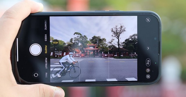 Đừng để việc chụp ảnh bằng iPhone bị làm phiền bởi các thiết lập này