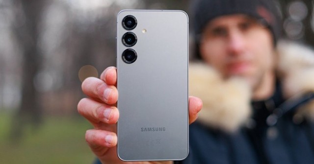 Samsung vừa tung bản cập nhật ẩn chứa điều người dùng Galaxy chờ đợi