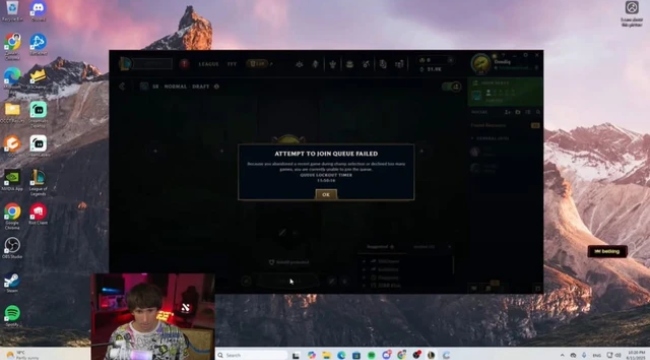 Huyền thoại DOTA 2 gặp sự cố khi tập chơi LMHT, bị cấm 12 tiếng vì lý do khó đỡ