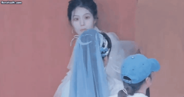 Tiên tử đẹp nhất màn ảnh Hoa ngữ hiện tại: Khí chất thần nữ từ trong ra ngoài, visual nét căng bạn diễn phải trố mắt nhìn