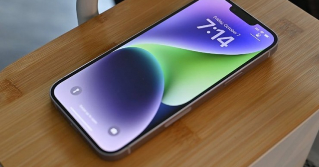 Vì sao người dùng iPhone cần khẩn cấp làm điều này?