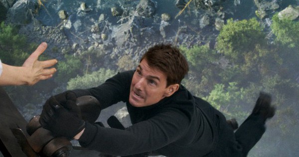 Tom Cruise - biểu tượng hành động không sợ chết ở tuổi 61