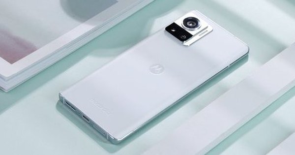 Motorola ra mắt smartphone có camera 200MP đầu tiên trên thế giới