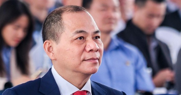 Tăng gần 2 tỷ USD từ đầu năm, khối tài sản của ông Phạm Nhật Vượng bằng tổng tài sản của 7 người phía sau