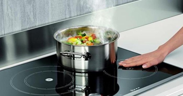 9 sai lầm có thể gây cháy nổ khi dùng bếp điện: Coi chừng tan nhà nát cửa chỉ vì một thói quen!