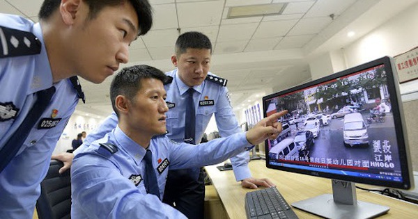 Rà soát toàn hệ thống, ngân hàng phát hiện 7 chủ tài khoản thất nghiệp nhưng rút hơn 111 tỷ đồng/người: Công an vào cuộc đánh sập đường dây rửa tiền hơn 1.864 tỷ đồng