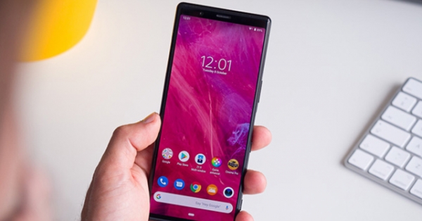 Galaxy S11 sẽ phải đối mặt với “kẻ thù” mạnh Sony Xperia 3 vào năm tới