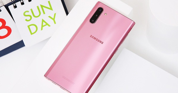 Top 5 smartphone nữ tính nhất nên mua dịp cuối năm, vừa đẹp vừa sang lại thừa 