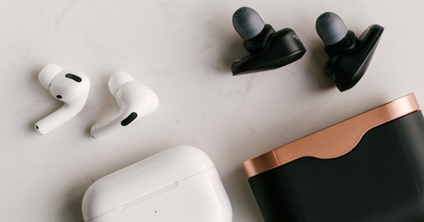 Mua AirPods Pro hay Sony WF1000XM3: Đây là cẩm nang để chọn tai nghe chống ồn đúng theo nhu cầu của bạn