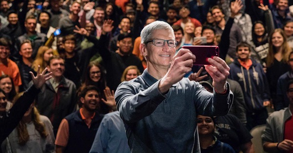 CEO Tim Cook: 