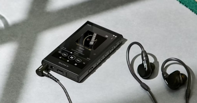 Sony ra mắt máy nghe nhạc Walkman giá rẻ hơn