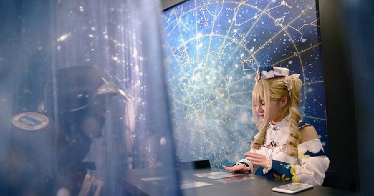 Giới trẻ Trung Quốc tìm đến tarot xin tư vấn tình yêu