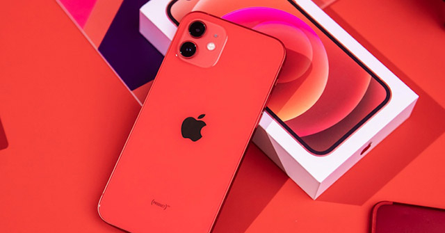 Mua iPhone mới du Xuân, iPhone 12 liệu có đáng?