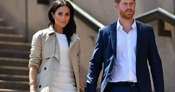 Harry và Meghan sẽ không bao giờ mất tước hiệu hoàng gia?