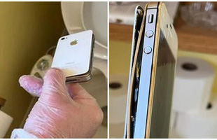 Làm rơi iPhone xuống bồn cầu, 10 năm sau cô gái bất ngờ tìm lại được nhờ thông bể phốt, bất ngờ với tình trạng máy hiện tại