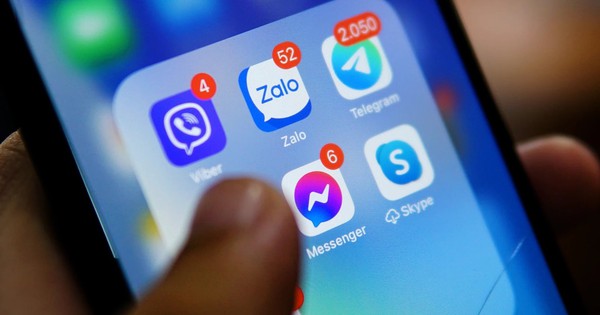 Trên Zalo và Messenger có tính năng này, bật lên giúp nhắn tin thoải mái mà không sợ bị người ngoài đọc được