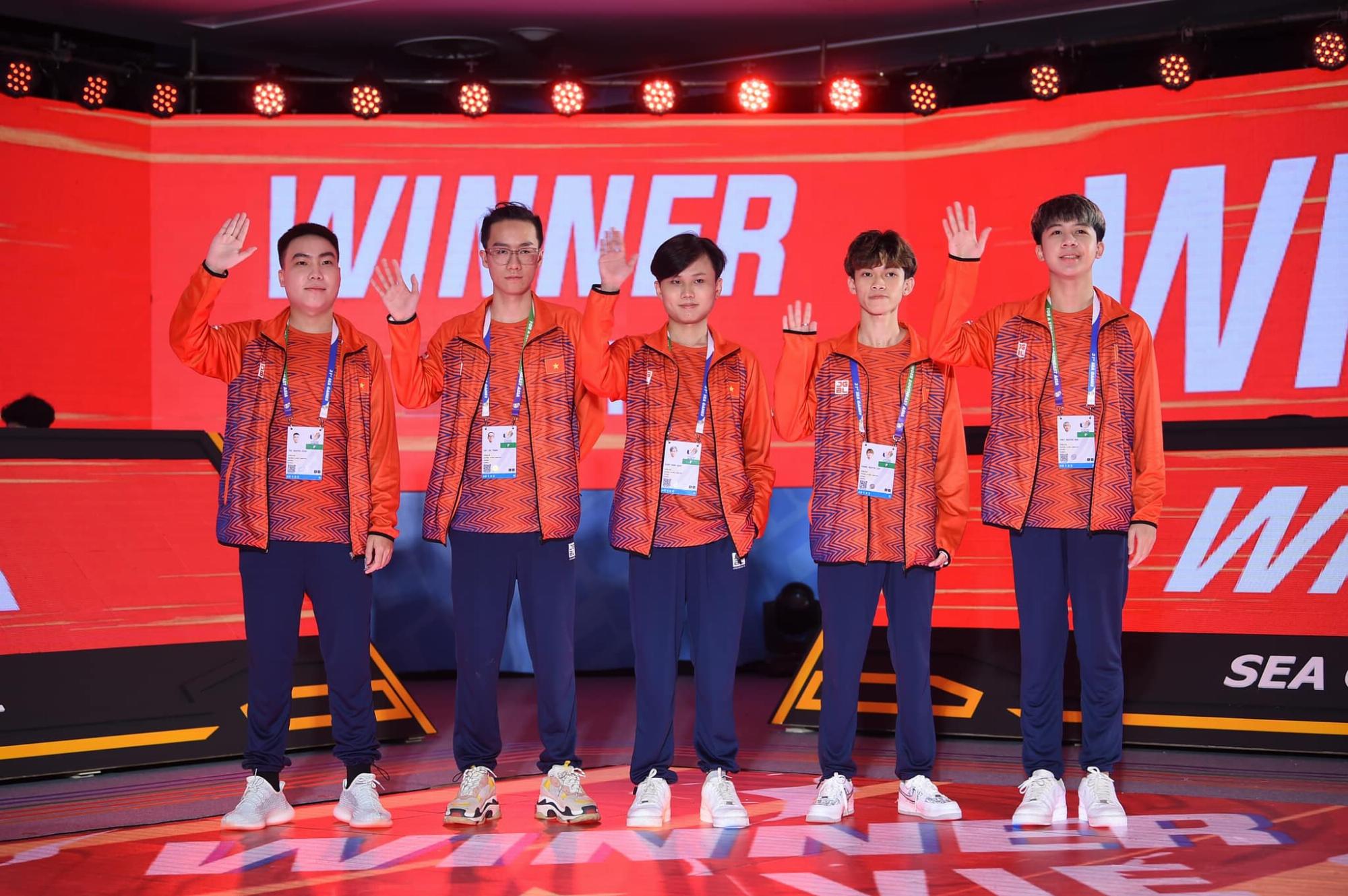 [Trực tiếp] SEA Games 31 – LMHT: Tốc Chiến đồng đội nam Ngày thi đấu 14/5: 'Out trình' đại diện Singapore, tuyển Việt Nam toàn thắng tại vòng bảng