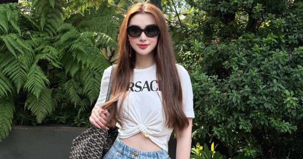 Mỹ nhân Vbiz đã bí mật sinh 2 con bất ngờ công khai chồng, danh tính đàng trai tưởng lạ hoá quen!