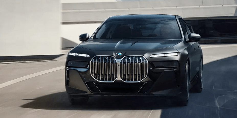 BMW ra mắt hệ thống ‘nạp tiền’ gây tranh cãi