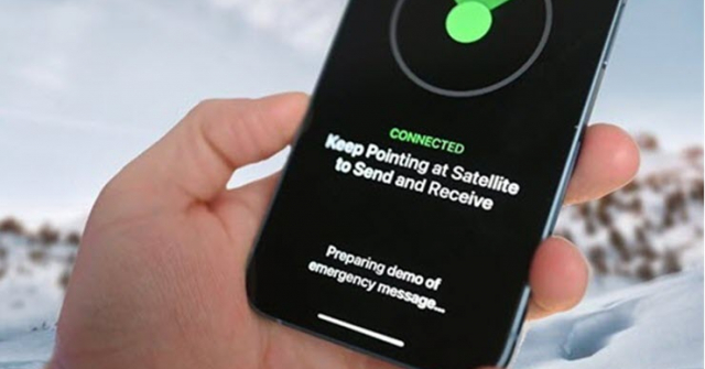 Một gia đình mắc kẹt trong đám cháy rừng được giải cứu nhờ iPhone 14