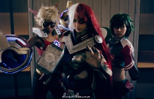 Chiêm ngưỡng bộ ảnh gợi cảm khi các nữ Cosplayer xinh đẹp hóa thân thành siêu anh hùng Avengers phong cách My Hero Academia