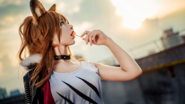 Arknights bất ngờ xuất hiện cosplay Siege hồ ly siêu quyến rũ - Cosplay