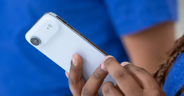 Apple ra mắt tính năng chống gián điệp trên các mẫu iPhone 17
