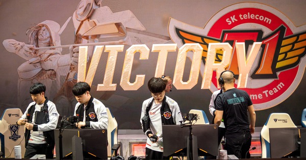 LMHT: Học Lowkey Esports, SKT đánh bại RNG trong ván đấu căng thẳng nhất CKTG 2019 bằng trò đẩy trụ lén