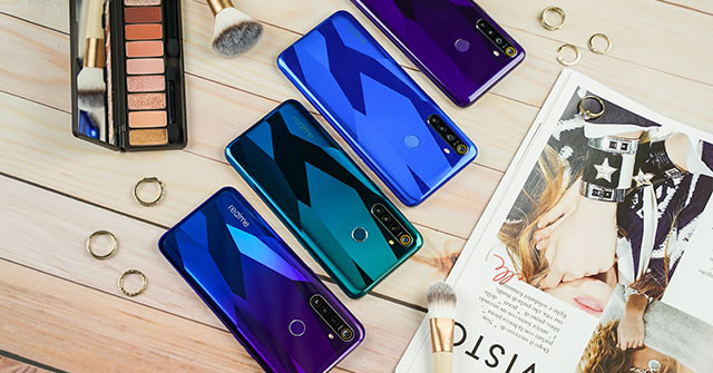 Realme 5 Series hút giới trẻ với 27,000 máy đến tay người dùng trong 10 ngày mở bán