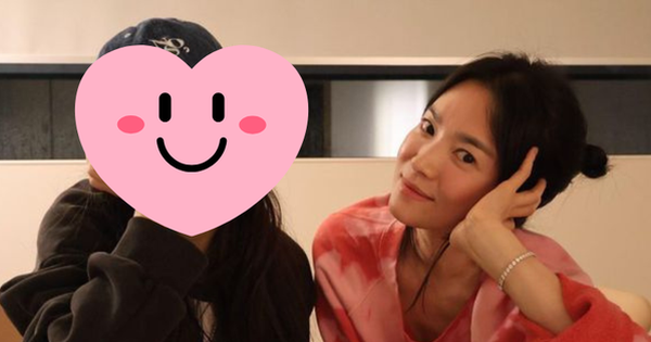 Song Hye Kyo bất ngờ công khai "người đặc biệt"