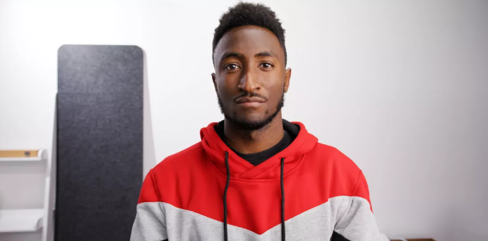 YouTuber MKBHD tiếp tục gây tranh cãi sau video tài trợ của DJI với cảnh lái xe vượt tốc độ