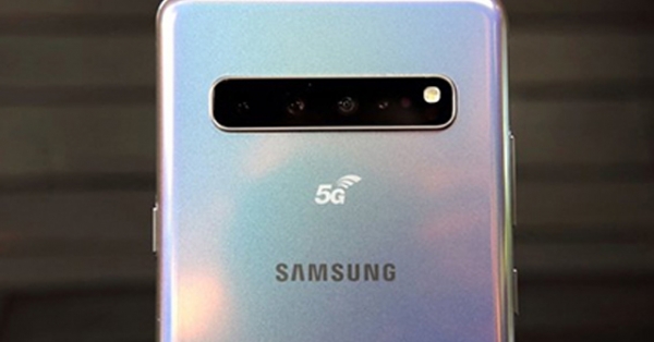 Samsung xứng danh “anh cả” trong làng smartphone 5G