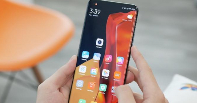 Khi Xiaomi tuyên chiến với Apple và Samsung