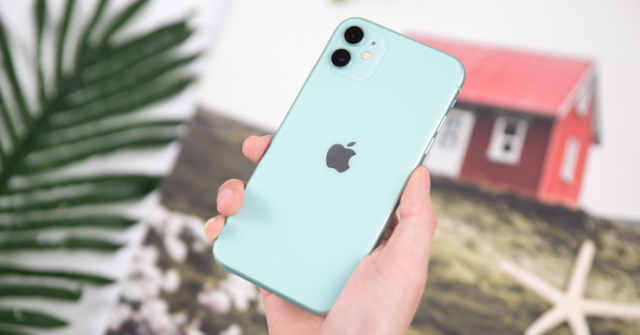 Bảng giá iPhone 11 series tháng 4/2023: Chỉ hơn 10 triệu đồng